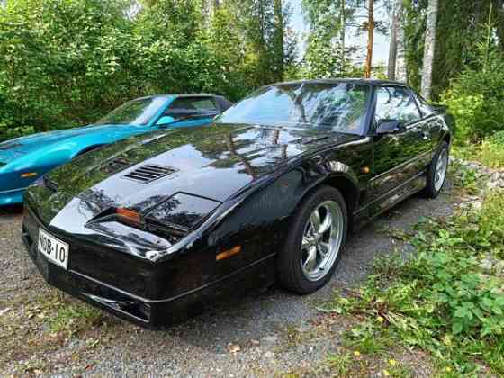 Pontiac Firebird Urjala