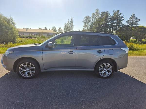 Mitsubishi Outlander PHEV Uusikaupunki – foto 2