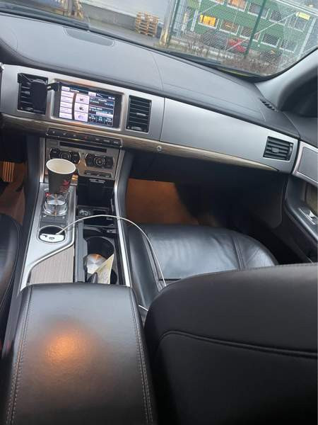 Jaguar XF Espoo - photo 8