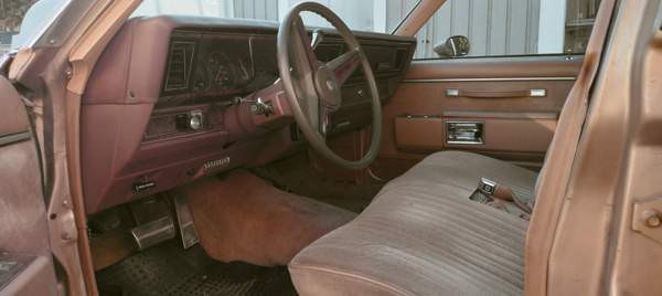 Pontiac Parisienne Sauvo - изображение 7