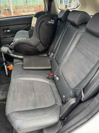 Mitsubishi Outlander PHEV Helsinki