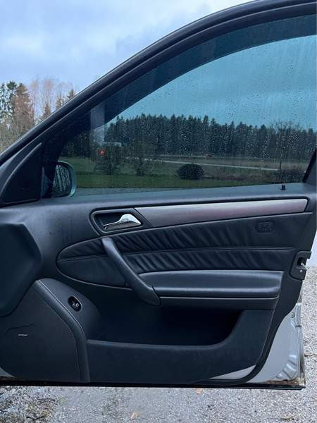 Mercedes-Benz C 32 AMG Marttila - изображение 6