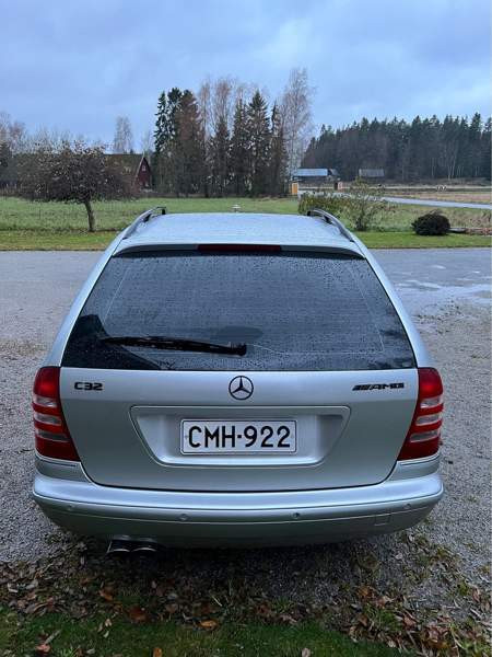 Mercedes-Benz C 32 AMG Marttila - изображение 5