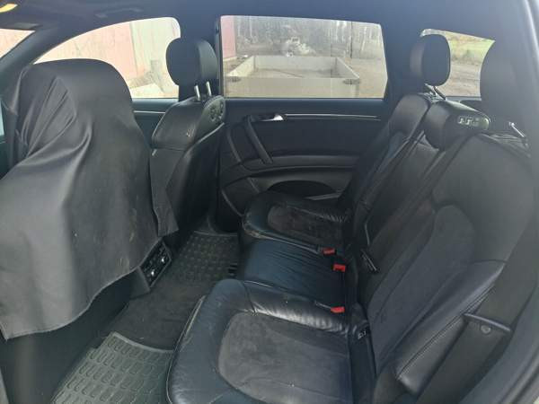 Audi Q7 Yläne - valokuva 6