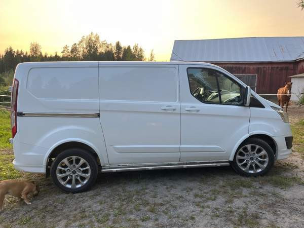 Ford Transit Custom Kullaa – foto 6