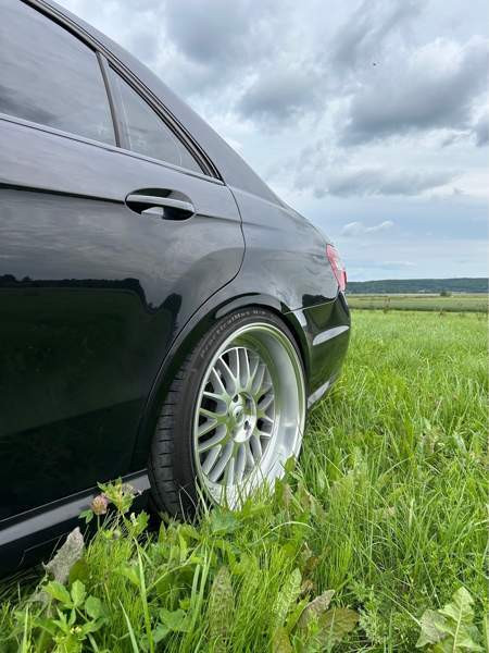 Mercedes-Benz E Halikko - photo 8