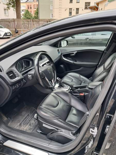 Volvo V40 Nousiainen – foto 4