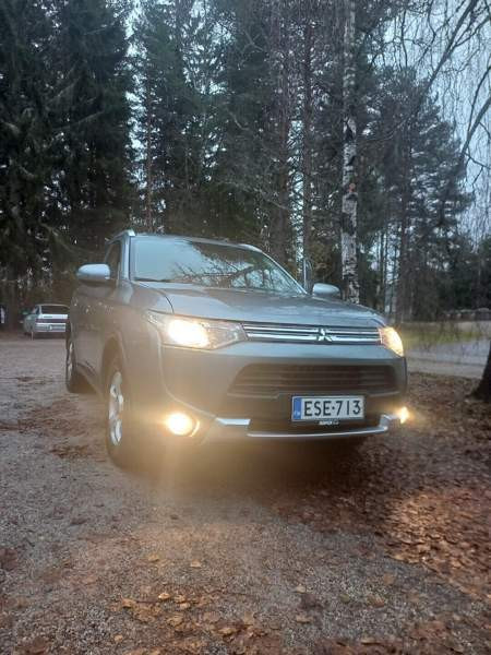 Mitsubishi Outlander PHEV Sarov – foto 2