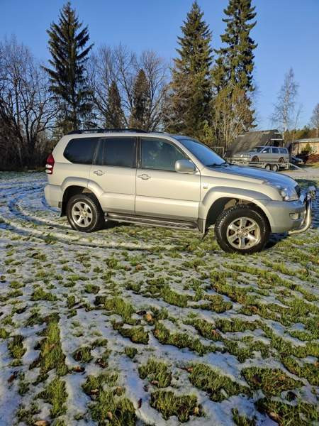 Toyota Land Cruiser Vihanti - valokuva 2