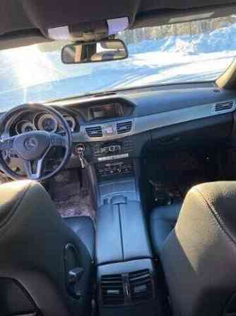 Mercedes-Benz E Muonio