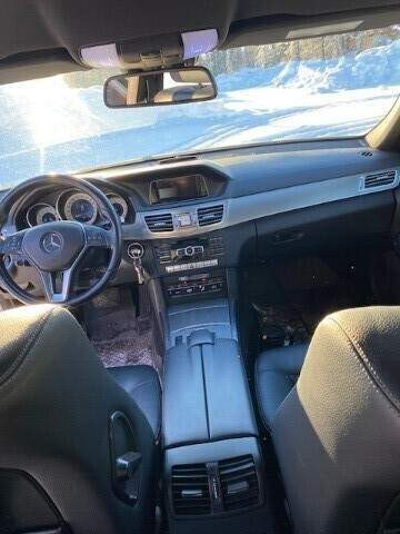 Mercedes-Benz E Muonio - изображение 6