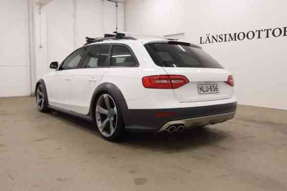 Audi A4 Allroad Pöytyä