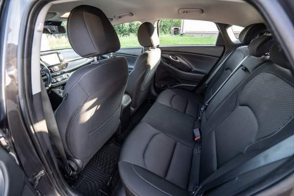 Hyundai i30 Fastback Heinola - valokuva 6