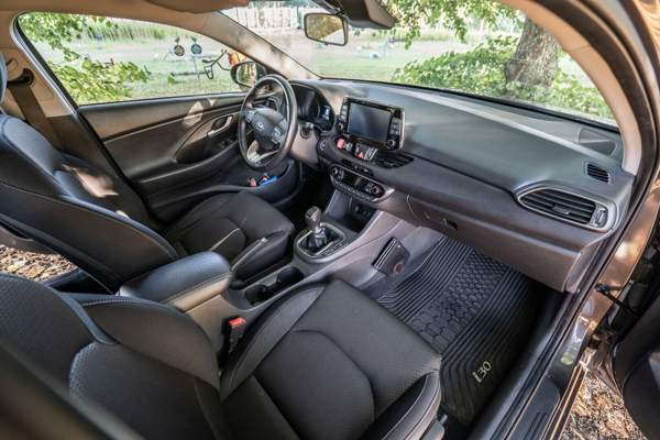 Hyundai i30 Fastback Heinola - valokuva 8