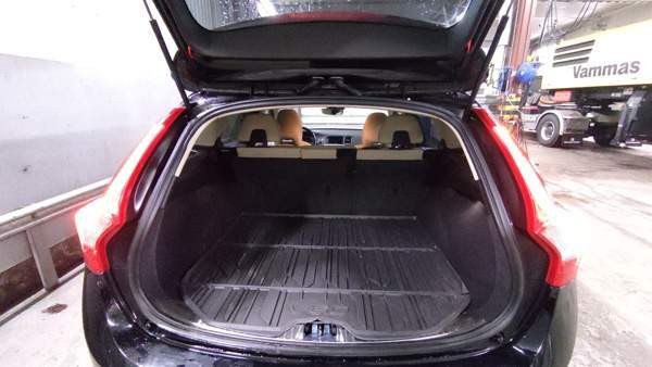 Volvo V60 Cross Country Jyväskylä - valokuva 7