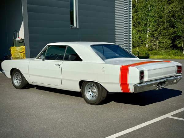 Dodge Dart Oulu - valokuva 8