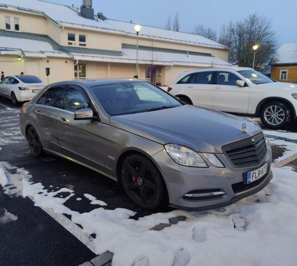 Mercedes-Benz E Tampere - photo 1