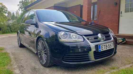 Volkswagen Golf Luga