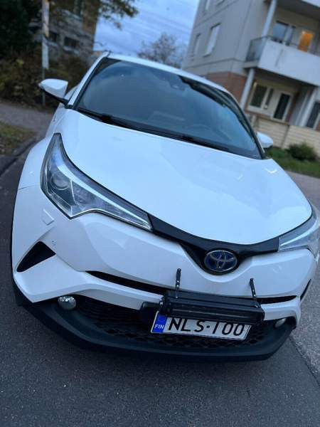 Toyota C-HR Vantaa - photo 1