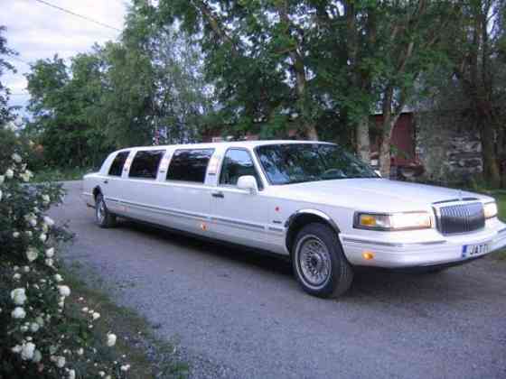 Lincoln Town Car Evijärvi