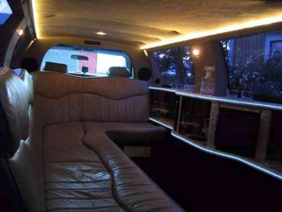 Lincoln Town Car Evijärvi