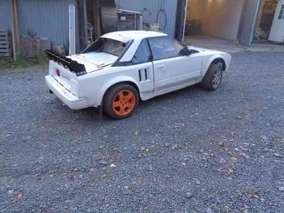 Toyota MR2 Alahärmä