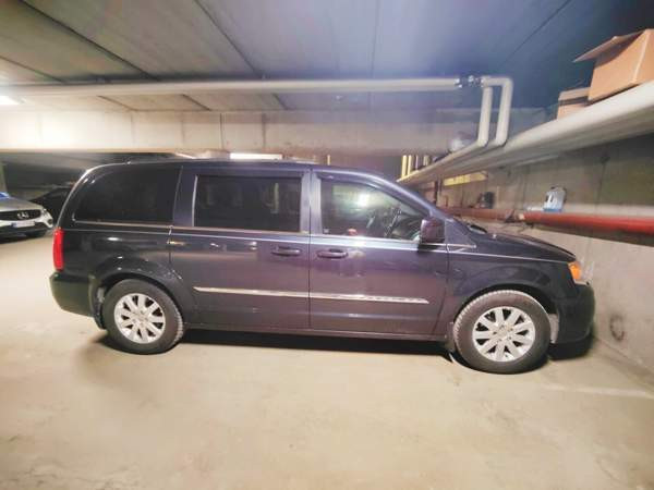 Chrysler Town Country Helsinki – foto 3