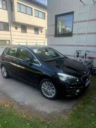 BMW 225 Helsinki