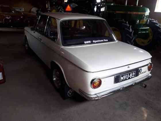 BMW 2002 Ugleural'skiy