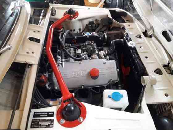 BMW 2002 Ugleural'skiy