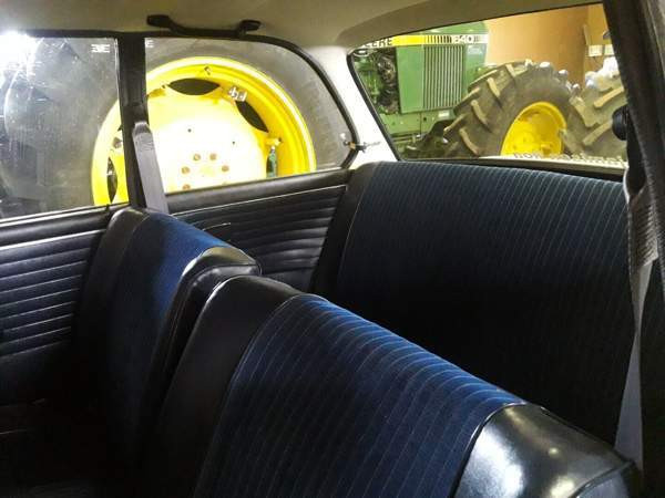 BMW 2002 Ugleural'skiy - valokuva 8