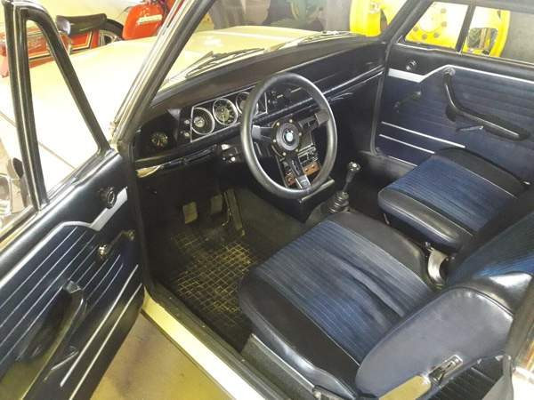 BMW 2002 Ugleural'skiy - valokuva 7