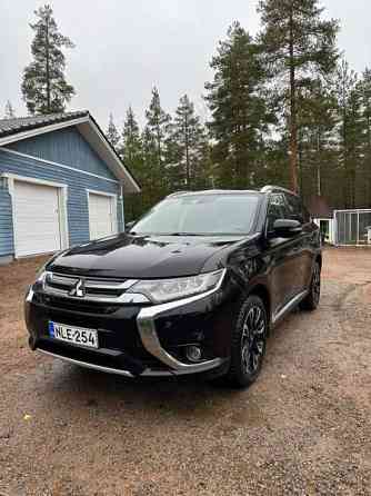 Mitsubishi Outlander PHEV Valkeala