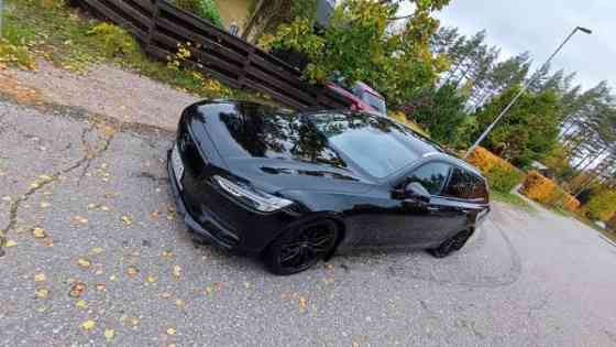 Volvo V90 Холлола