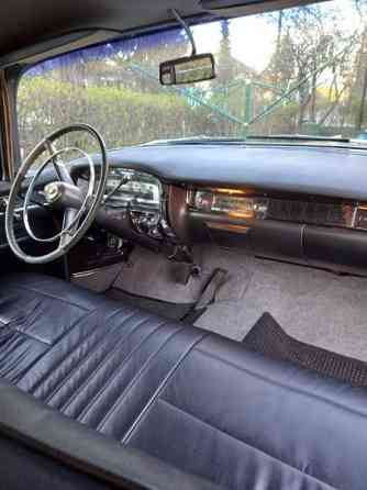 Cadillac Fleetwood Турткуль