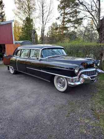 Cadillac Fleetwood Турткуль
