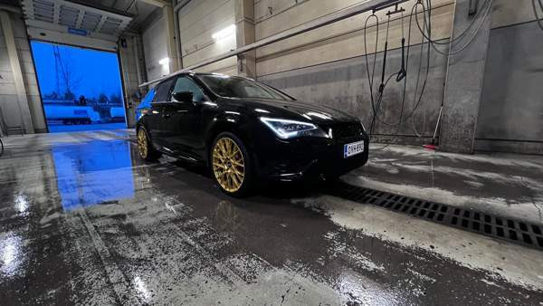 Seat Leon ST Porvoo - valokuva 1