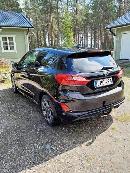 Ford Fiesta Van Posio - изображение 4