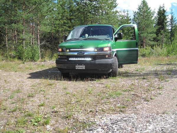 Chevrolet Express 1500 Нурмиярви - изображение 3