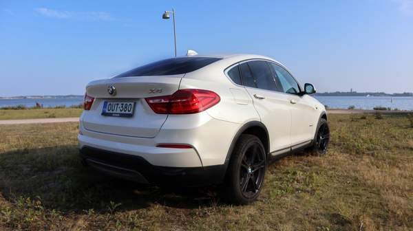 BMW X4 Рованиеми - изображение 4