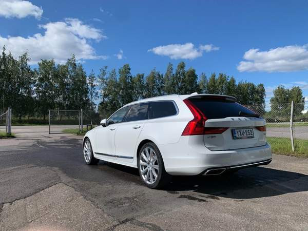 Volvo V90 Sarov - valokuva 3