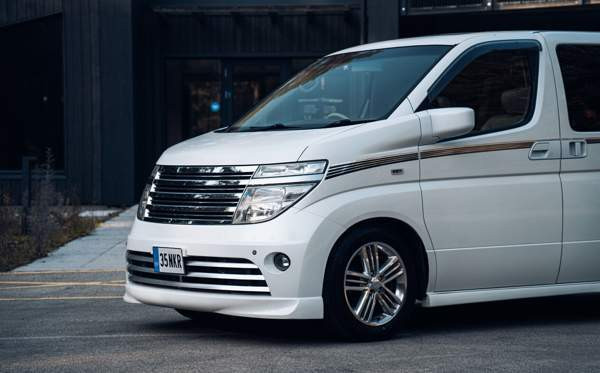 Nissan Elgrand Helsinki - изображение 6