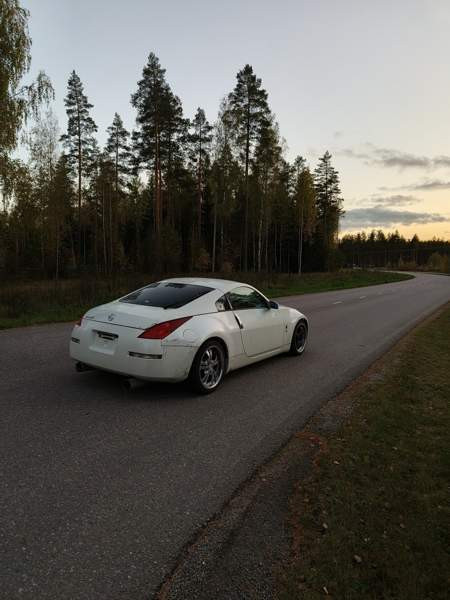 Nissan 350Z Espoo - valokuva 3