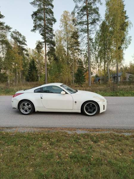 Nissan 350Z Espoo - valokuva 2