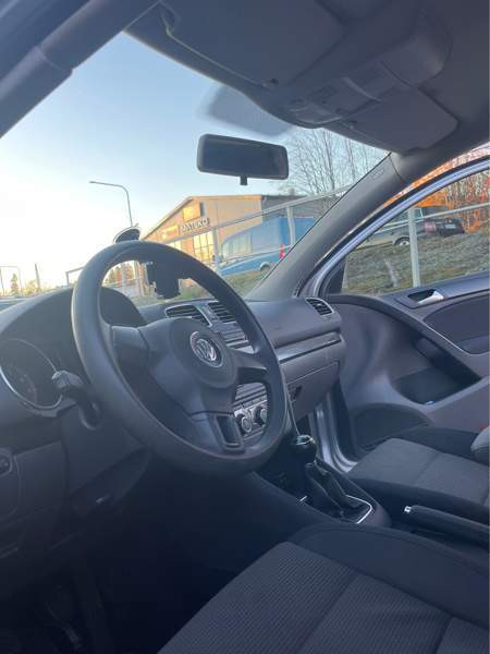 Volkswagen Golf Эспоо - изображение 3