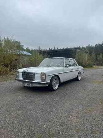 Mercedes-Benz 115 Коккола