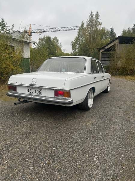 Mercedes-Benz 115 Kokkola – foto 3