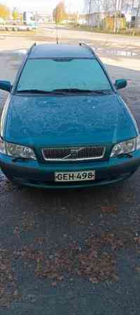 Volvo V40 Рованиеми