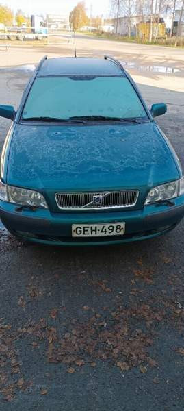 Volvo V40 Рованиеми - изображение 1