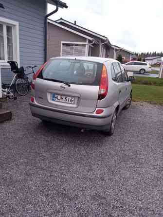 Nissan Almera Tino Nokia